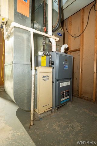 77 Patricia Drive, West Seneca, NY 14224