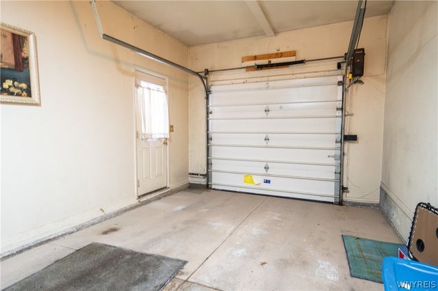 77 Patricia Drive, West Seneca, NY 14224