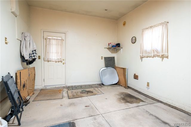 77 Patricia Drive, West Seneca, NY 14224