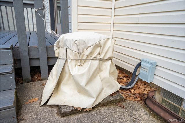 77 Patricia Drive, West Seneca, NY 14224