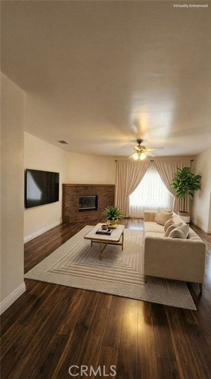 9909 Mona Lisa Ln, Bakersfield, CA 93312