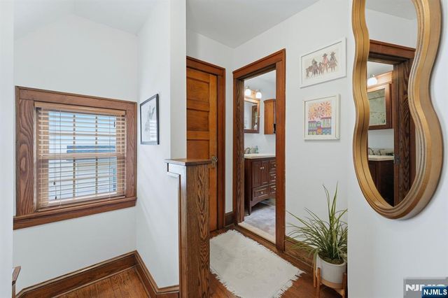 50 Payne Avenue, Midland Park, NJ 07432