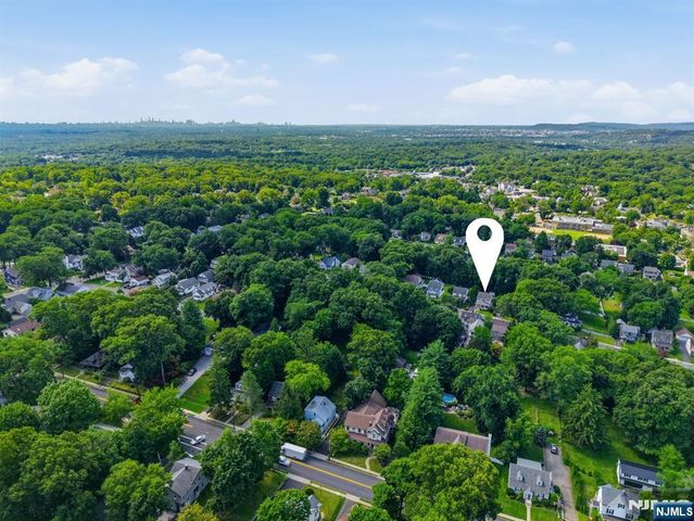 50 Payne Avenue, Midland Park, NJ 07432