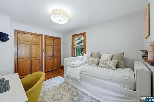 50 Payne Avenue, Midland Park, NJ 07432