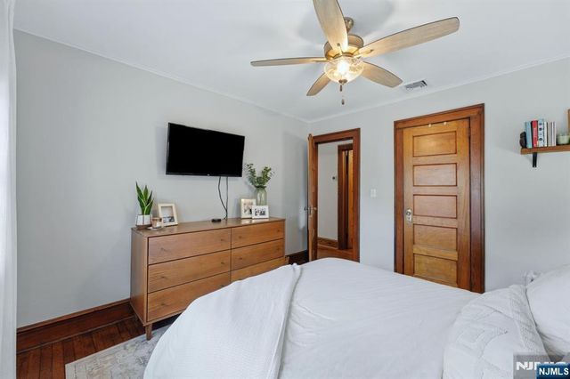 50 Payne Avenue, Midland Park, NJ 07432