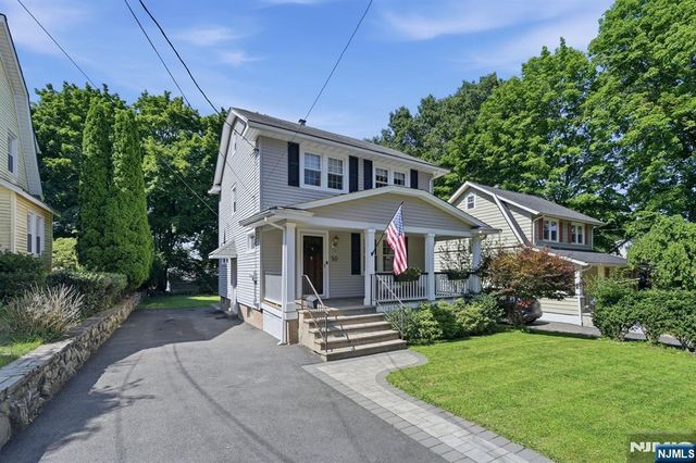 50 Payne Avenue, Midland Park, NJ 07432