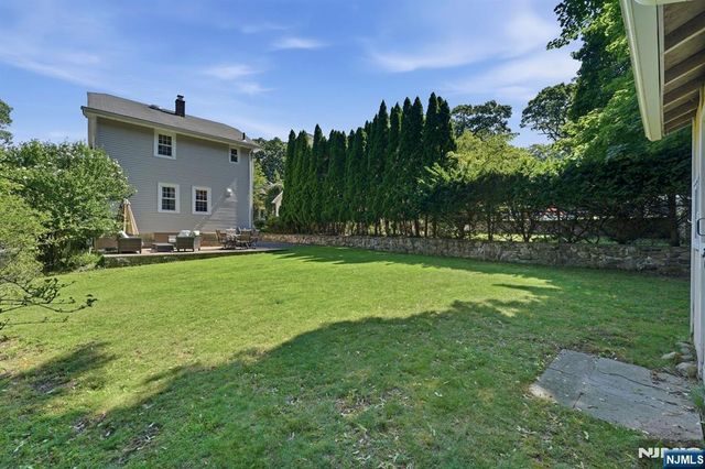 50 Payne Avenue, Midland Park, NJ 07432