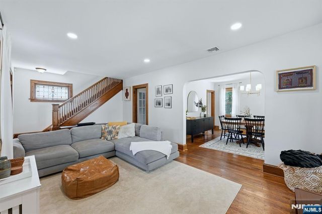 50 Payne Avenue, Midland Park, NJ 07432
