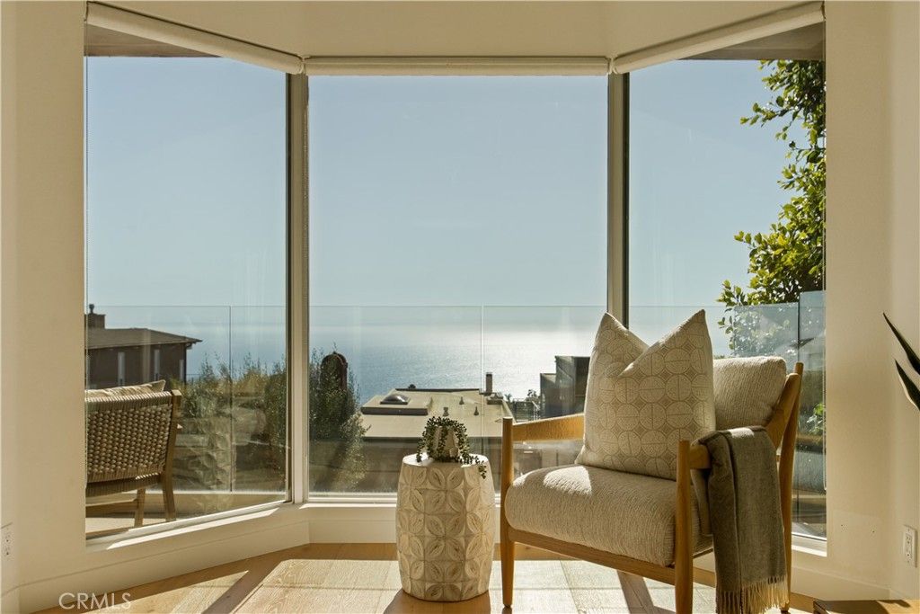 928 Quivera Street, Laguna Beach, CA 92651 — photo 2