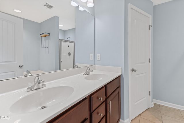 3617 Landshire View Lane, Raleigh, NC 27616