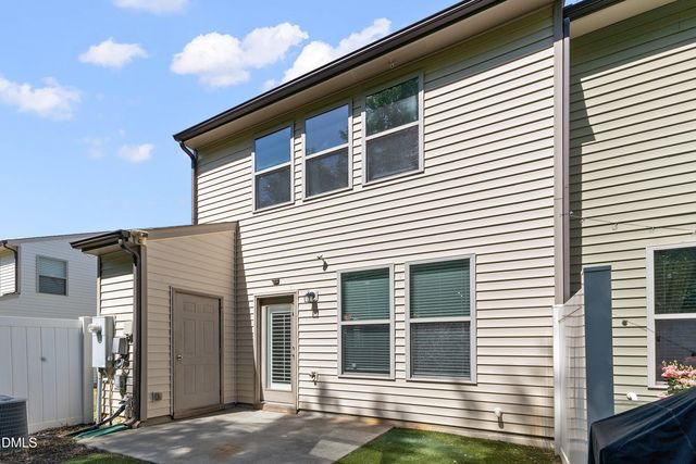 3617 Landshire View Lane, Raleigh, NC 27616