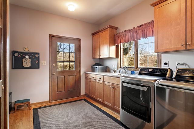 1515 Galloway Drive, Inverness, IL 60010