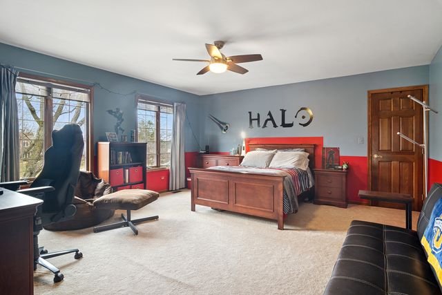 1515 Galloway Drive, Inverness, IL 60010