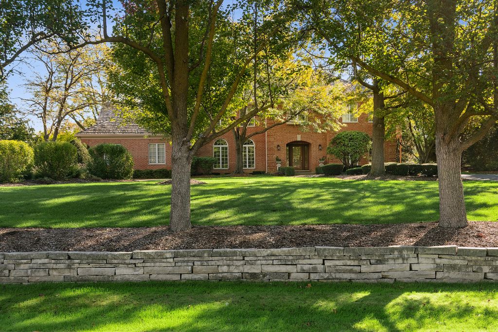 1515 Galloway Drive, Inverness, IL 60010