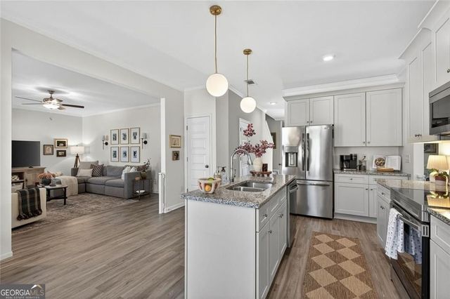 607 Belmont Lane, Dallas, GA 30132