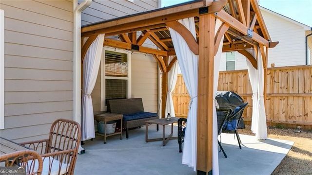 607 Belmont Lane, Dallas, GA 30132