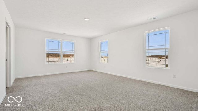 6900 Heritage Pass N, Greenfield, IN 46140