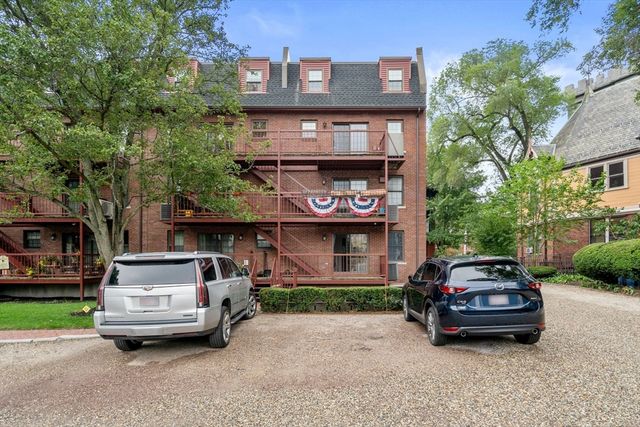 3 Devens Street 2, Boston, MA 02129