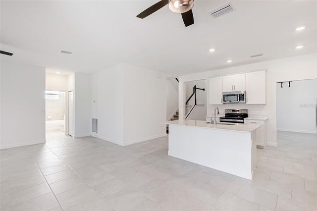 17777 SADDLEBACK LOOP, North Fort Myers, FL 33917