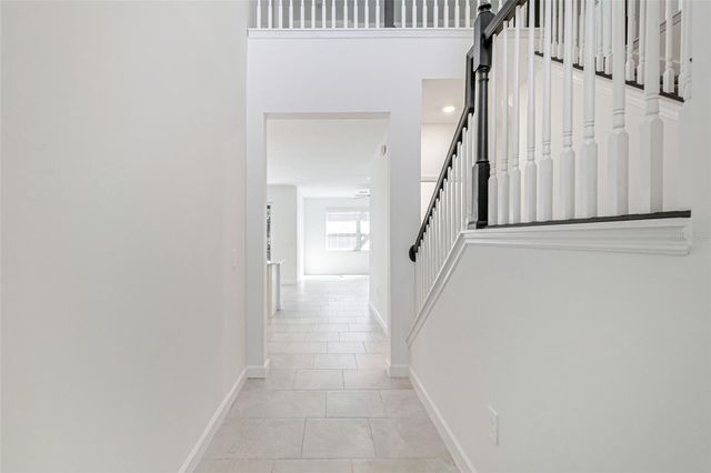 17777 SADDLEBACK LOOP, North Fort Myers, FL 33917