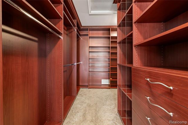 12922 Heritage, Warren, MI 48089