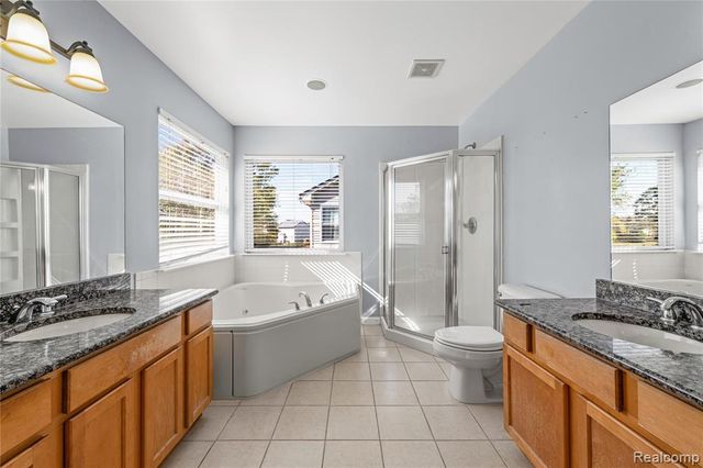 12922 Heritage, Warren, MI 48089