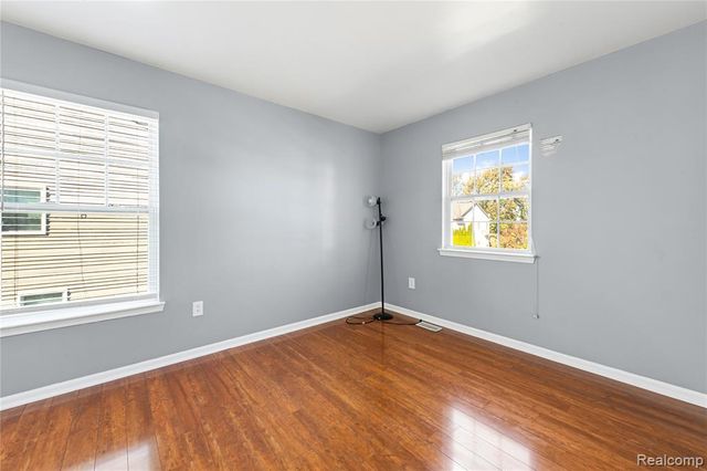 12922 Heritage, Warren, MI 48089