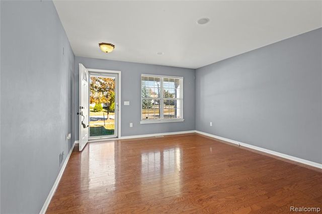 12922 Heritage, Warren, MI 48089