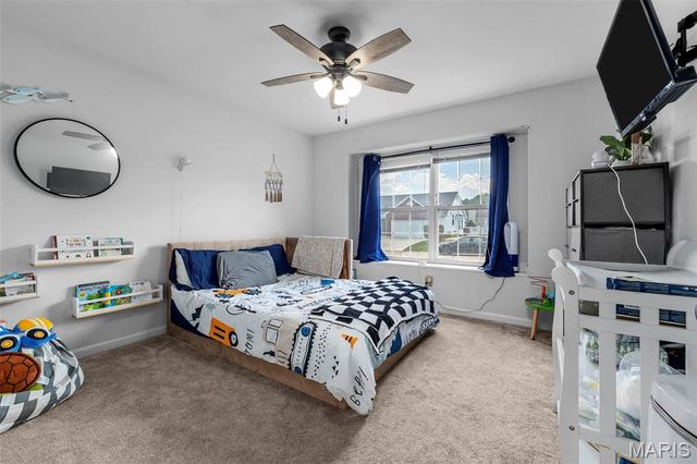147 Black Lantern Trail, St Peters, MO 63376