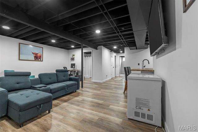 147 Black Lantern Trail, St Peters, MO 63376
