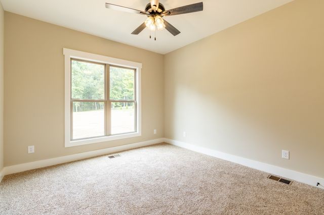 1191 Hangar Rd, Springfield, TN 37172