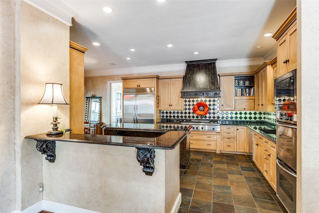 2804 Hanover Street, University Park, TX 75225