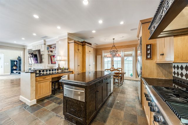 2804 Hanover Street, University Park, TX 75225