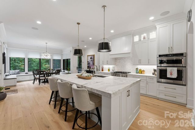 8921 Island Point Road, Charlotte, NC 28278