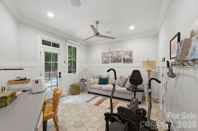 8921 Island Point Road, Charlotte, NC 28278