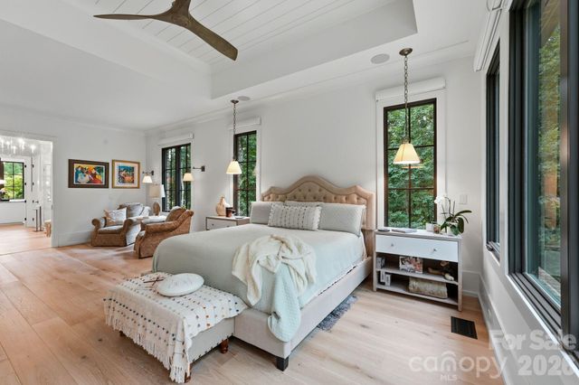 8921 Island Point Road, Charlotte, NC 28278