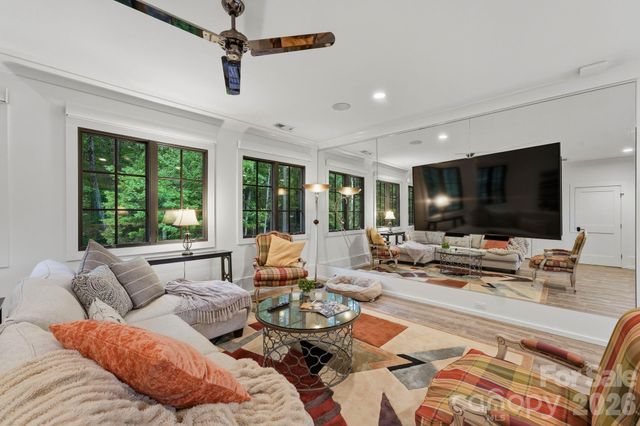 8921 Island Point Road, Charlotte, NC 28278