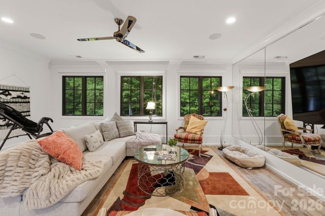 8921 Island Point Road, Charlotte, NC 28278