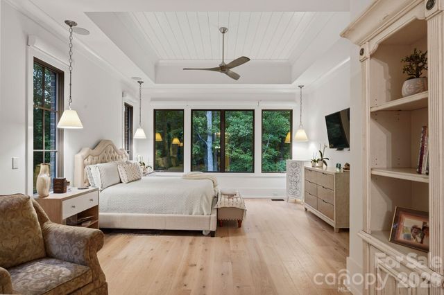 8921 Island Point Road, Charlotte, NC 28278