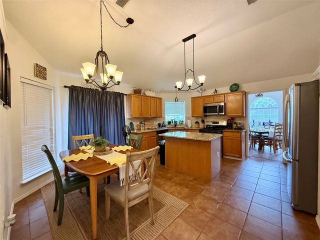 1658 Glenmore Drive, Lewisville, TX 75077