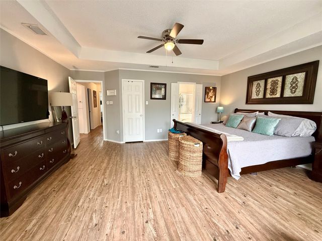 1658 Glenmore Drive, Lewisville, TX 75077