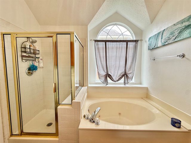 1658 Glenmore Drive, Lewisville, TX 75077