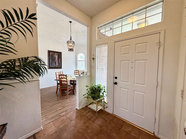 1658 Glenmore Drive, Lewisville, TX 75077