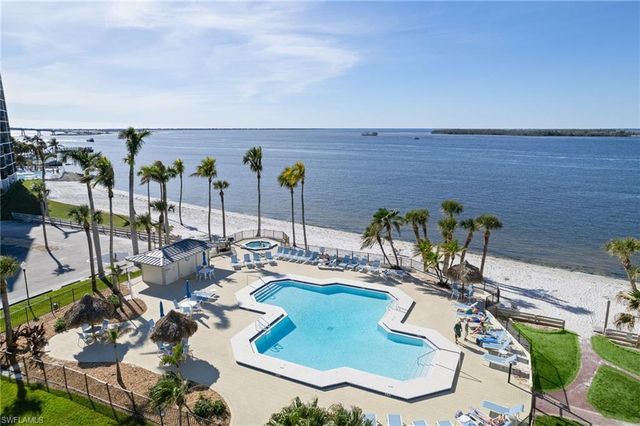 17080 Harbour Point DR 612, Fort Myers, FL 33908