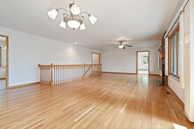4 White River Cove, Holiday Island, AR 72631