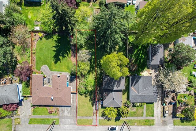 1417 SW Donovan Street, Seattle, WA 98106