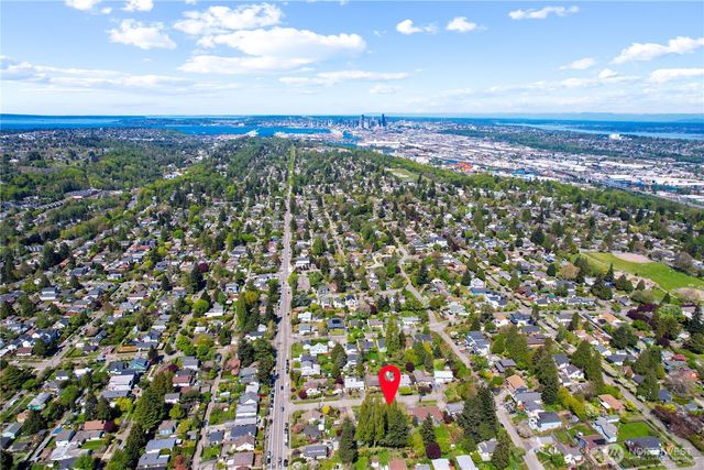 1417 SW Donovan Street, Seattle, WA 98106