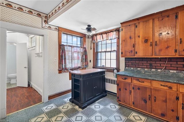 1255 23rd ST, Newport News, VA 23607