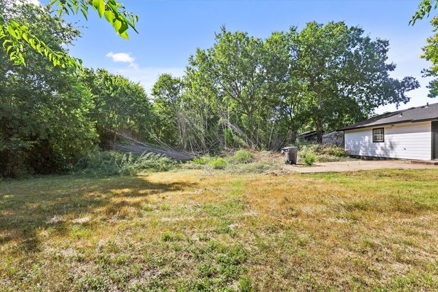 5166 Lauderdale Street, Dallas, TX 75241