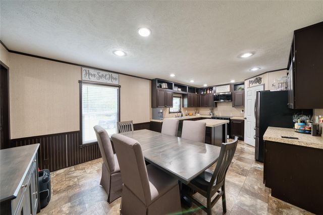 103 County Road 370, Splendora, TX 77372